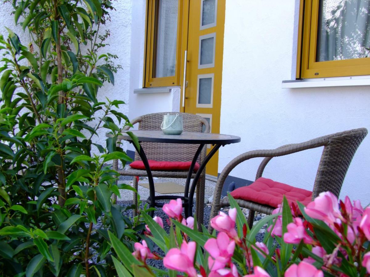 Fewo Scharzhofberg Apartment Wiltingen Bagian luar foto
